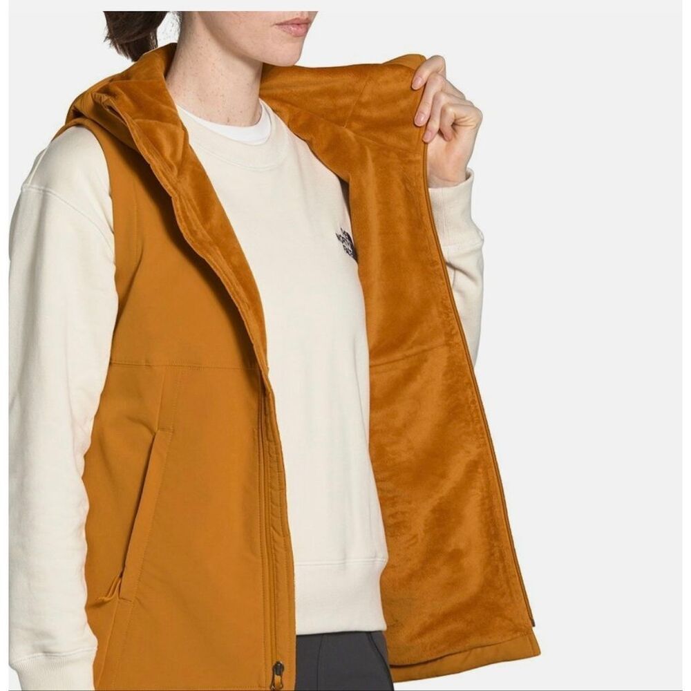 The North Face M yellow mustard vest fleece Sherpa lining Shelbe Raschal wind wa